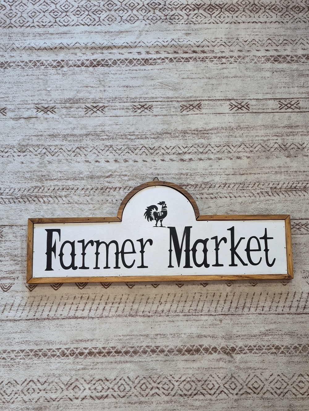 Farmer Market Wall Sign - White & Brown